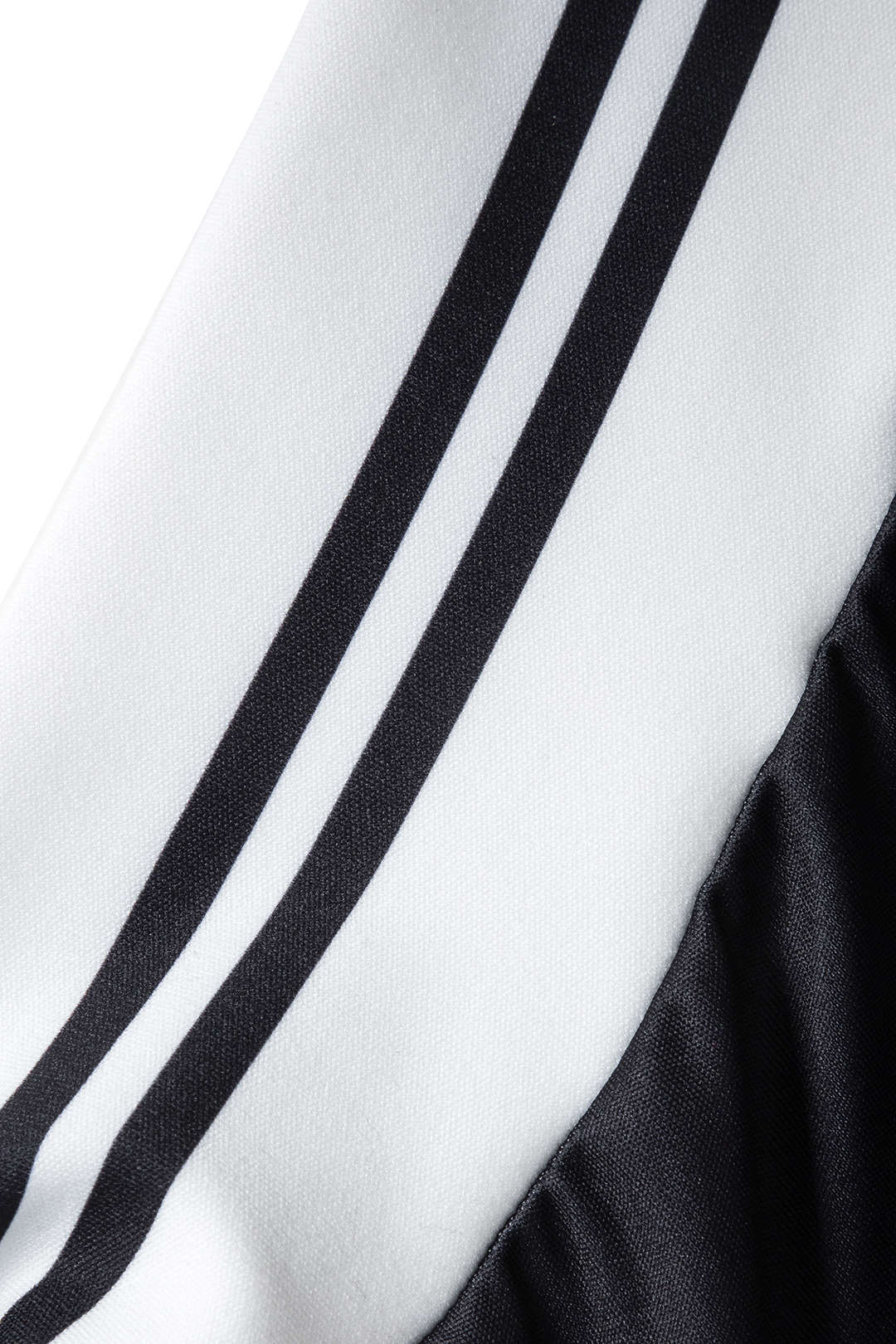 Christa | Sportliches Zweiteiler-Set mit Cropped-Jacke & weiter Hose