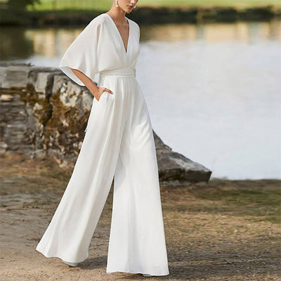 Eleganter Damen-Jumpsuit mit weitem Bein, V-Ausschnitt und halblangen Ärmeln