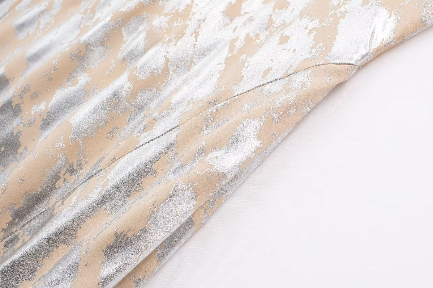 Lisa – Kleid mit Metalldruck