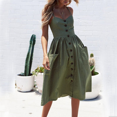 Joy – Sexy Trägerkleid mit Knopf und Taschen