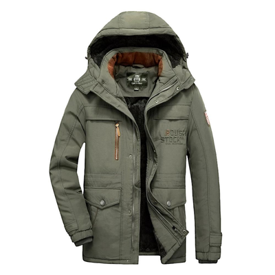 Pawel – Robuste Herren-Winterjacke mit Fellfutter