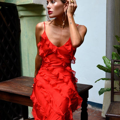 Maxikleid mit Rüschen – Figurbetontes Abendkleid mit Spaghettiträgern