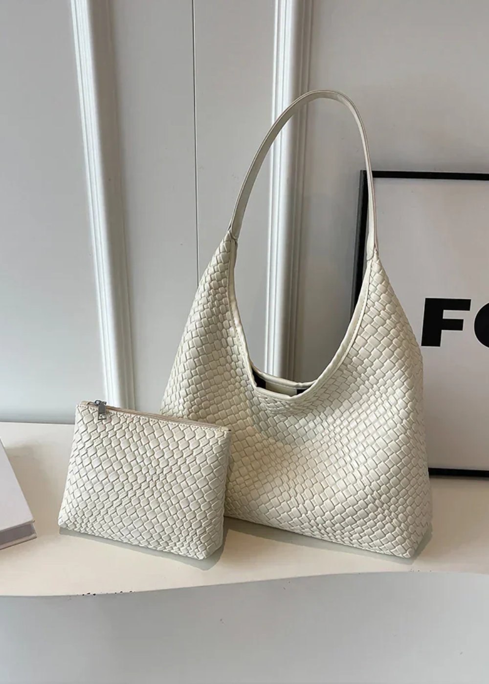 Geflochtene Umhängetasche – Vegan Leder mit Innentasche