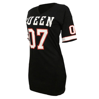 Stephanie – Kleid mit tiefem V-Ausschnitt und seitlichem Schlitz