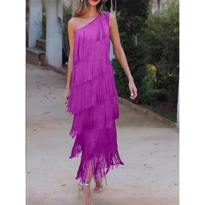 Nicola – Kleid mit diagonalem Kragen und mehrlagigem Quasten-Stickdesign