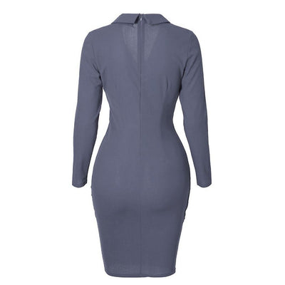 Chelsea – Langärmliges Knopf-Hüftkleid