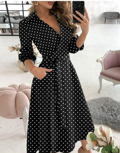 Jennifer – Sexy Fashion Langärmliges Kleid mit tiefem V-Ausschnitt und unregelmäßiger Form