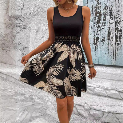 Amelia – Elegantes Kleid mit Spitze und tropischem Druck