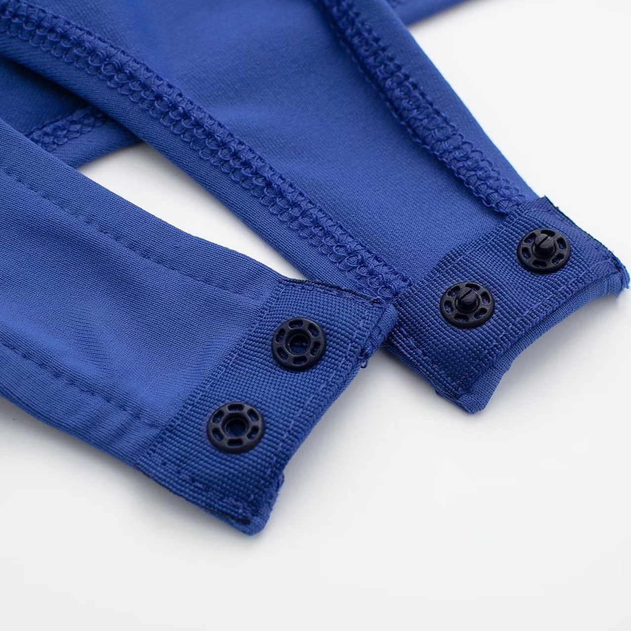 Jessamine - Auffälliger Jumpsuit mit einem markanten Kragen