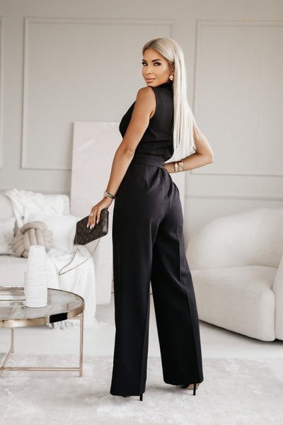 Ärmelloser Jumpsuit – Elegante Silhouette aus edlem Stoff