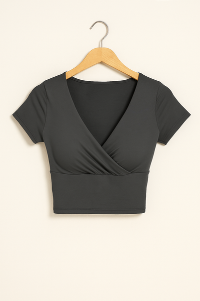 Schickes V-Ausschnitt Crop Top