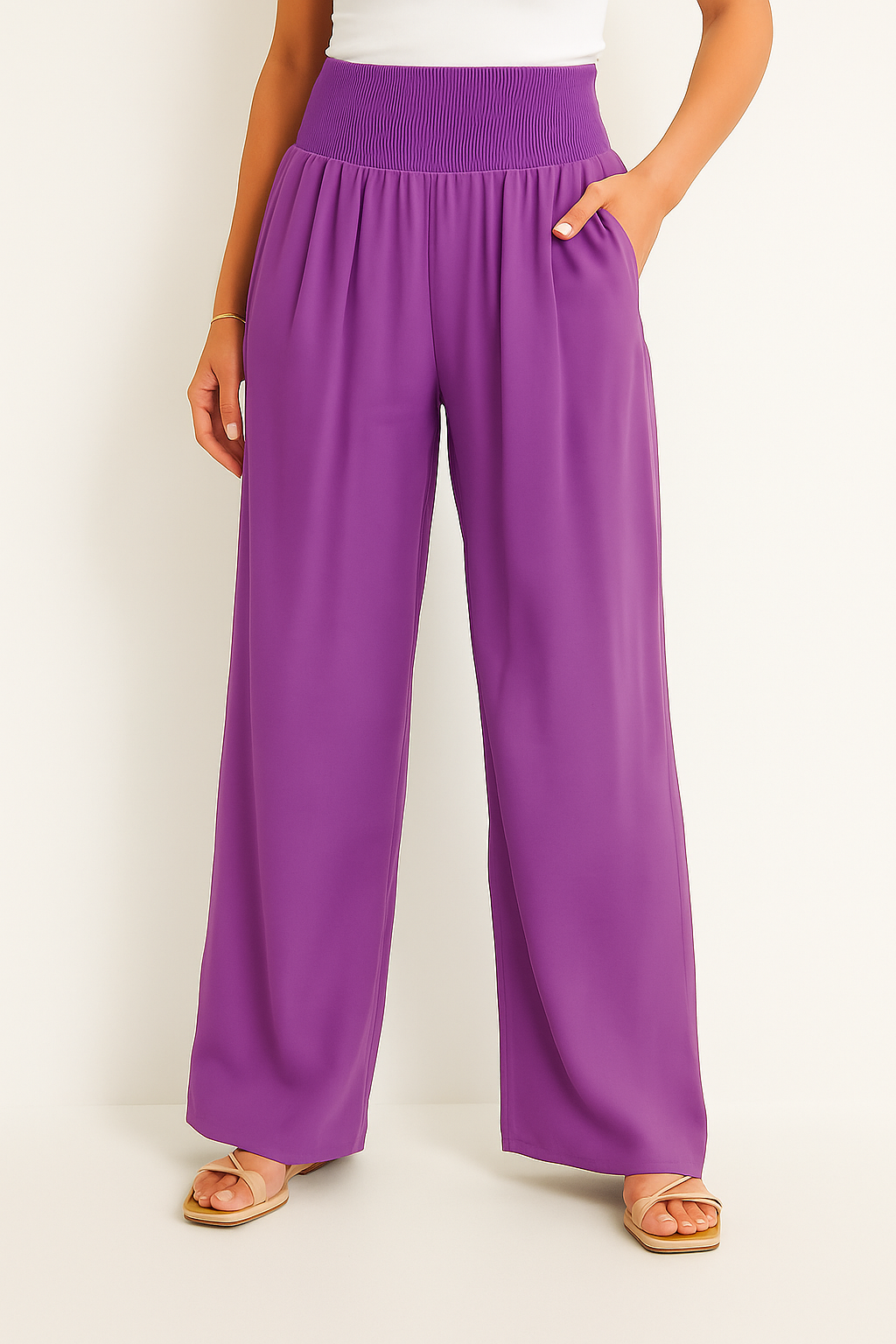 Weite Hose mit elastischem Bund