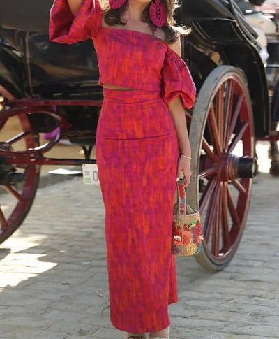 Shannon – Elegantes Bandeau-Ein-Schulter Puffärmel Top mit Midikleid-Set