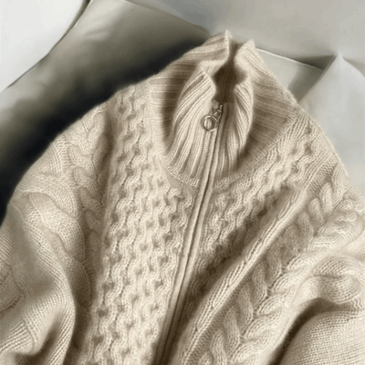 Emma | Eleganter Rollkragenpullover aus Strick