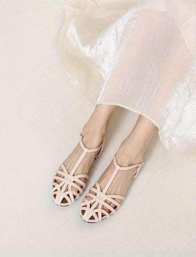 Yurena – Stilvolle Rutschfeste Sandale Mit Riemen