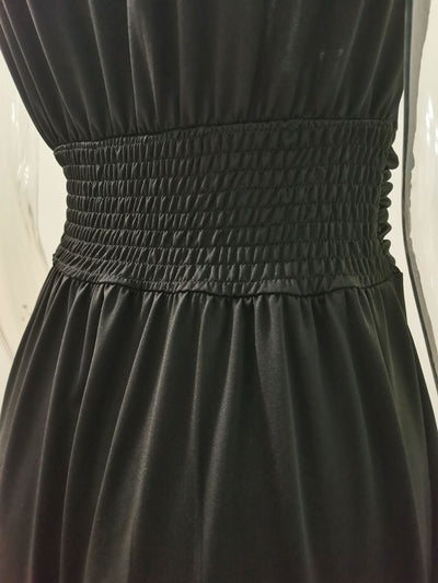 Sharon – Langer Rock mit tiefem V-Ausschnitt und kurzen Ärmeln