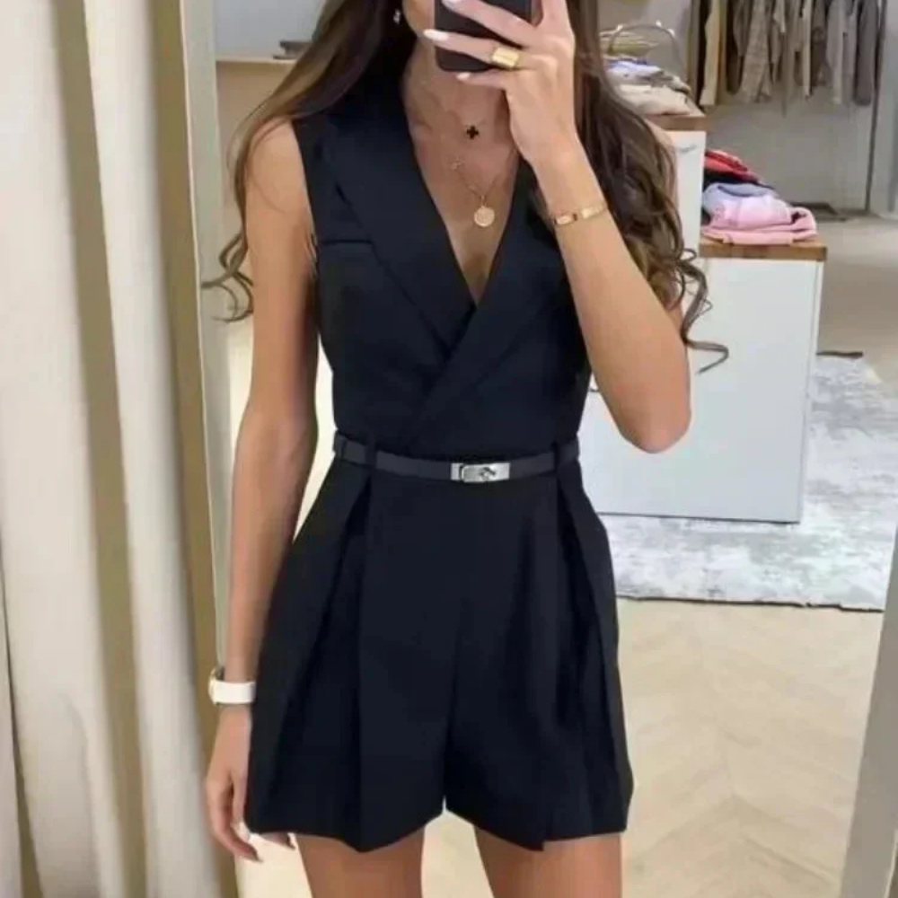 Anayelle – Eleganter Kurzoverall für stilvolle Sommermomente