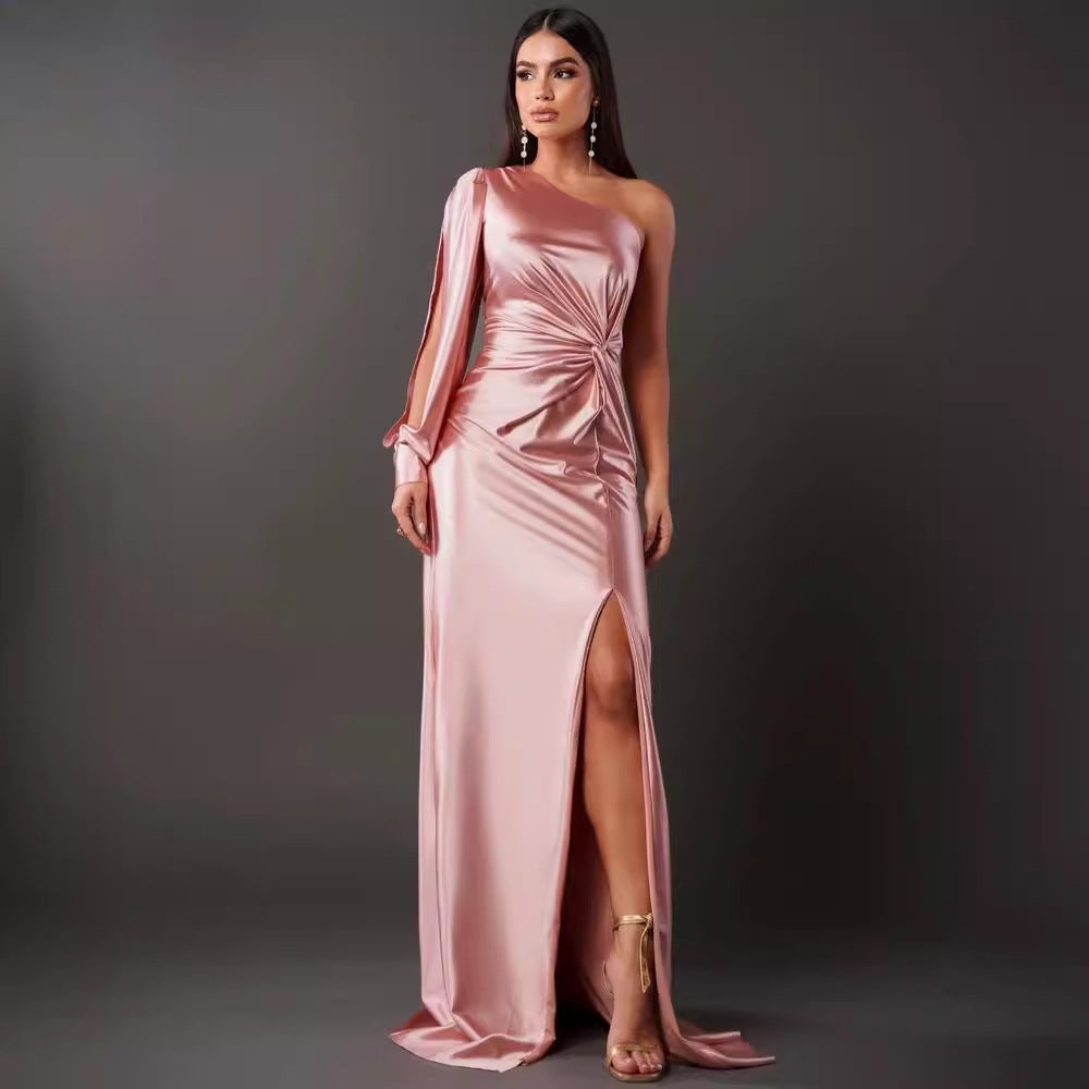 Clara – Einseitiges, geteiltes Kleid mit langen Ärmeln für Damen