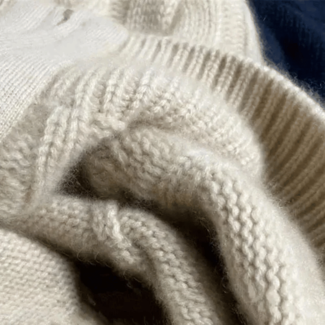 Emma | Eleganter Rollkragenpullover aus Strick
