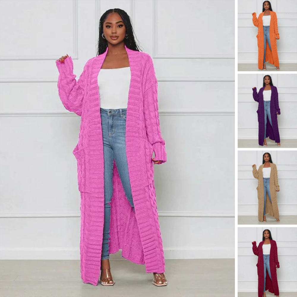 Ines – Langer Strickcardigan mit Zopfmuster