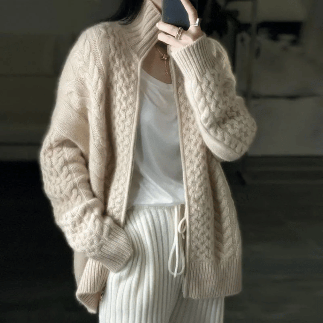 Emma | Eleganter Rollkragenpullover aus Strick