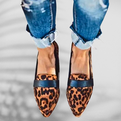 Chinda – Bequemer Rutschfester Flacher Pantoffel