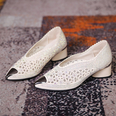 Jennifer – Hohle Netz Hot Drilling Pumps für Damen