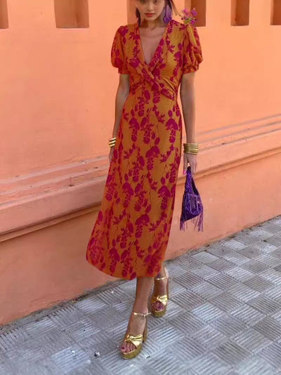 Betty – Langes elegantes Slim V-Ausschnitt Kleid mit Farbkontrast und kurzen Ärmeln