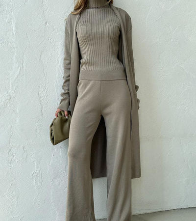 Mandy | Stijlvolle en Zachte Driedelige Set