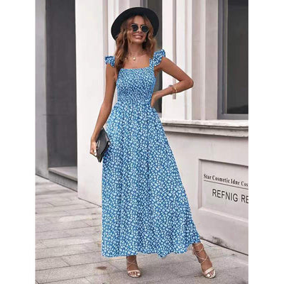 Shirley – Olivgrünes Blumenkleid mit quadratischem Kragen und Rüschensäumen