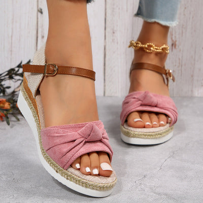 Audrey – Dicksohlige Bogen Sandalen aus veganem Leder für den Sommer