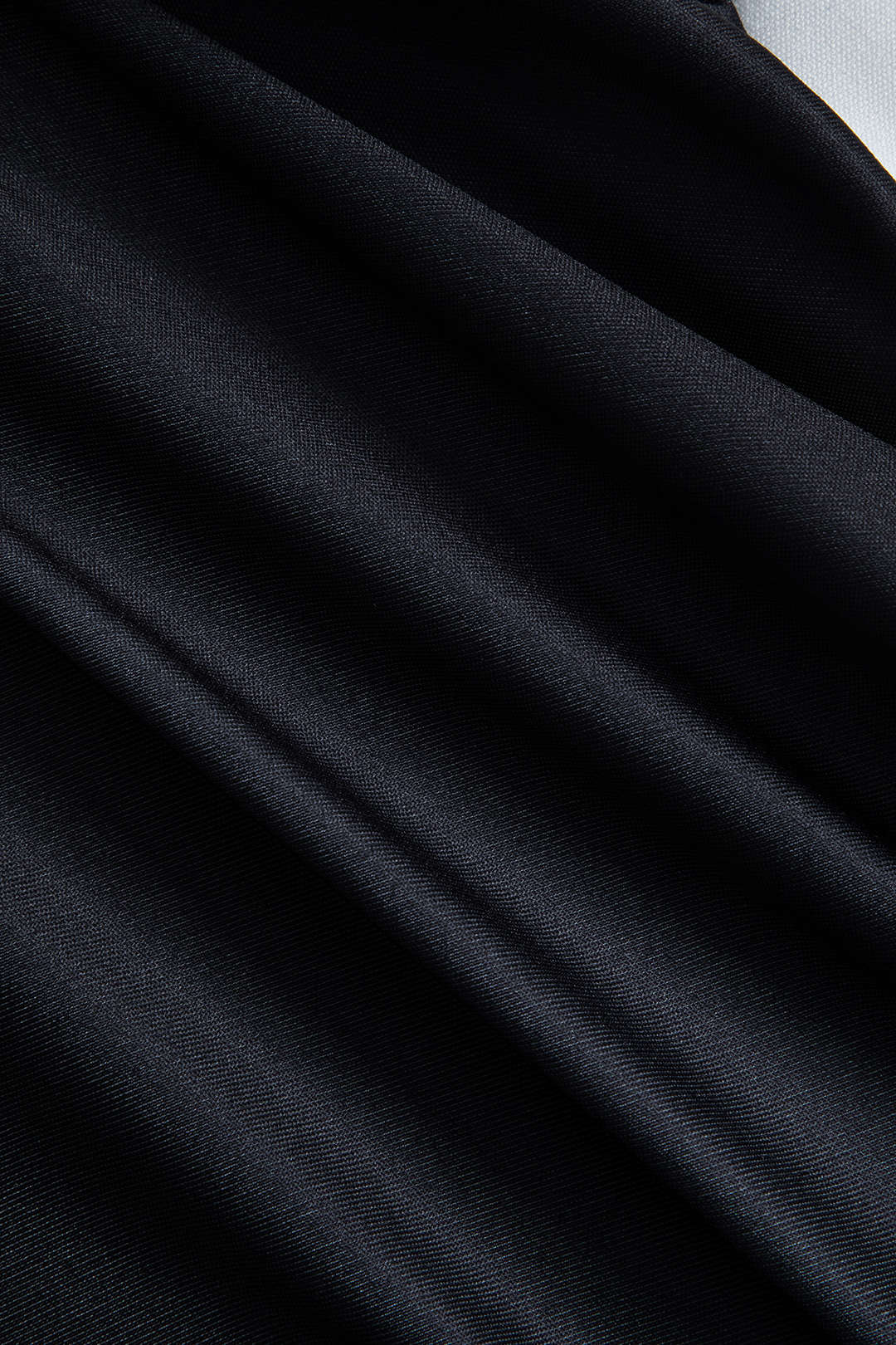 Christa | Sportliches Zweiteiler-Set mit Cropped-Jacke & weiter Hose