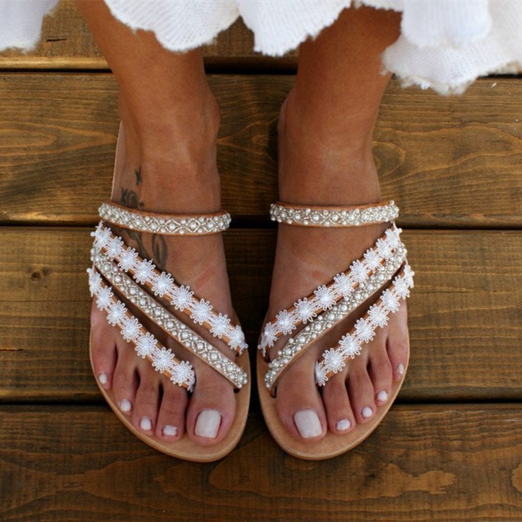 Tamara – Boho Strand Sandalen mit Strass und Spitzenverzierung