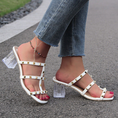 Chelsea – Transparente Sandalen mit Quadratzehen und Nieten-Design für Damen