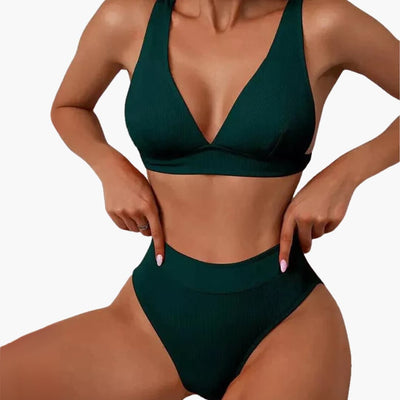 Geripptes Damen-Bikini-Set mit breiten Trägern für den Sommer