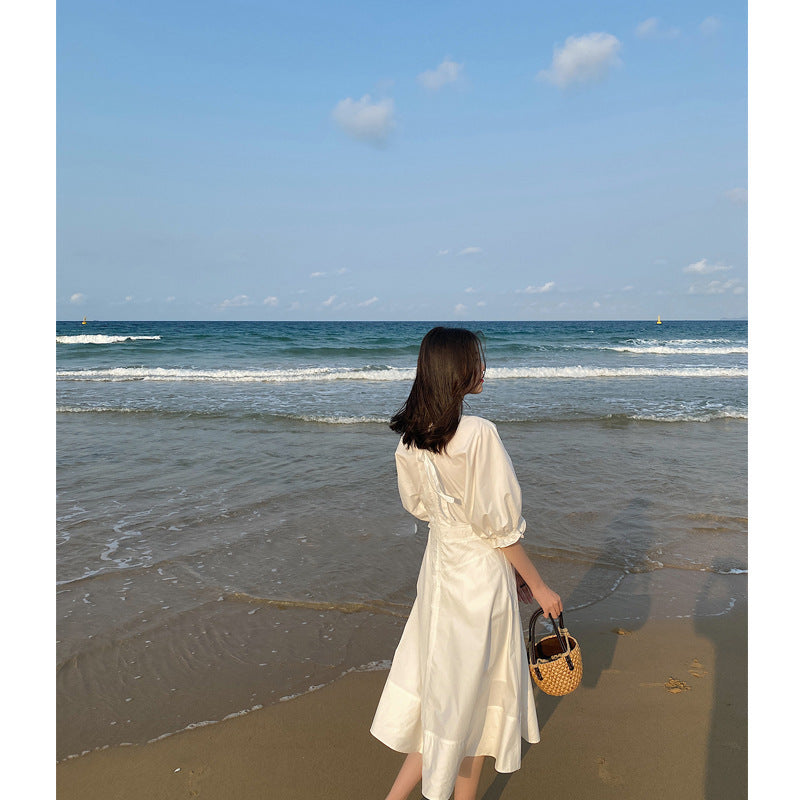 Vanessa – Sommerkleid mit V-Ausschnitt und Puffärmeln