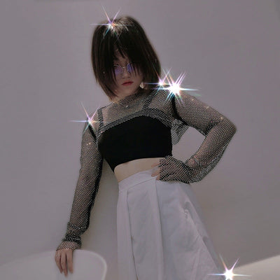 Brenda – Glitzernde langärmlige Netzbluse mit vollem Strassbesatz