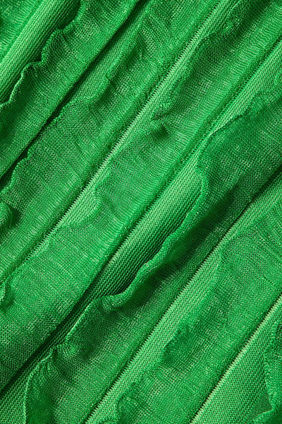 Zara | Asymmetrisches Fransen-Minikleid mit Neckholder – Verführerischer Boho-Chic für besondere Anlässe