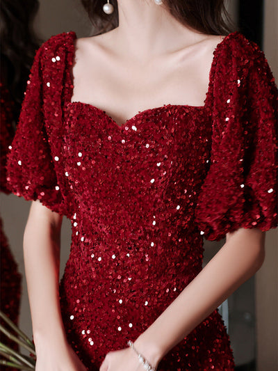 Tamara – Figurbetontes Brautkleid in Rot mit Fischschwanz