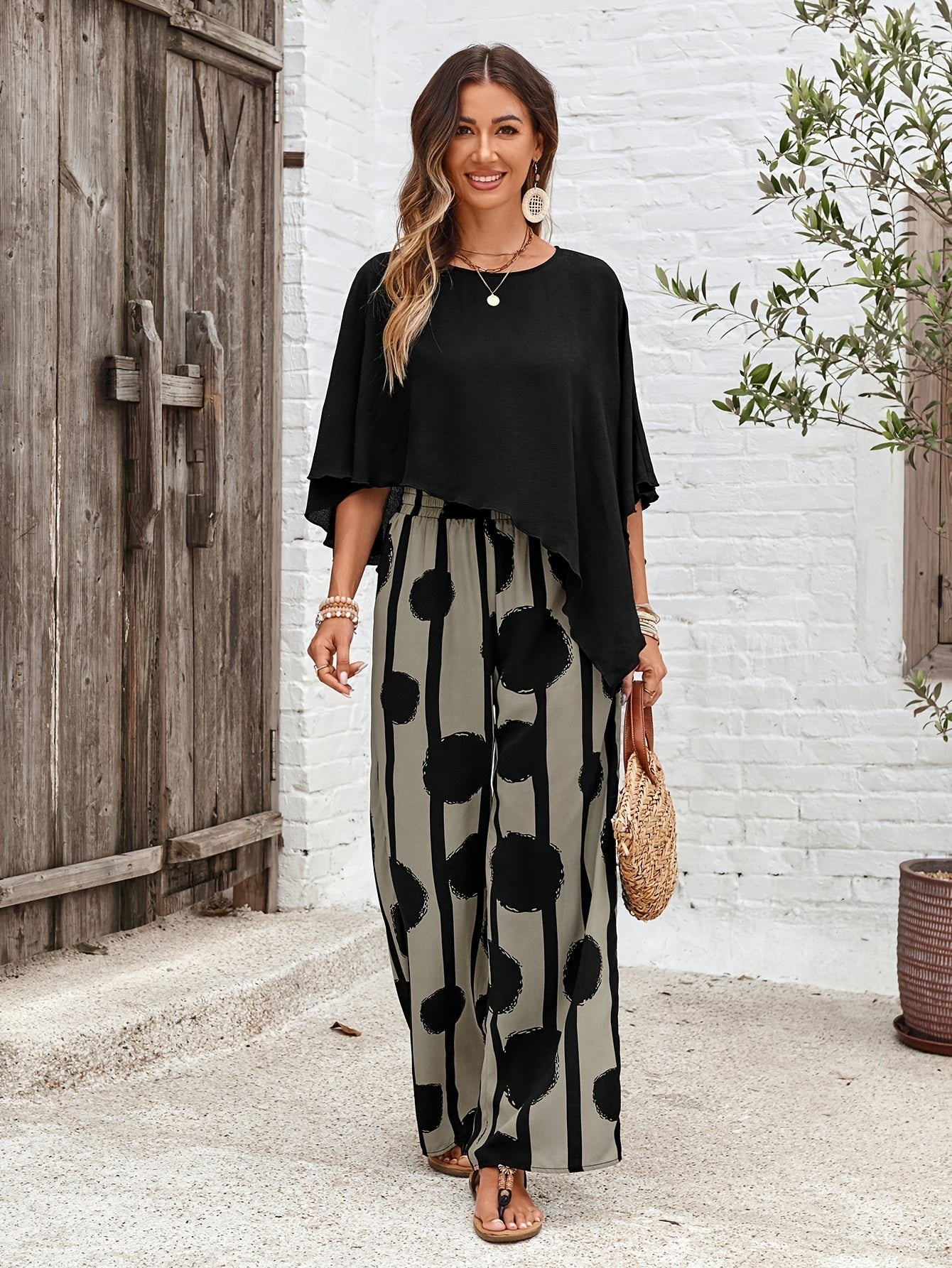 Zweiteiliges Set mit asymmetrisch geschnittener Bluse für Damen