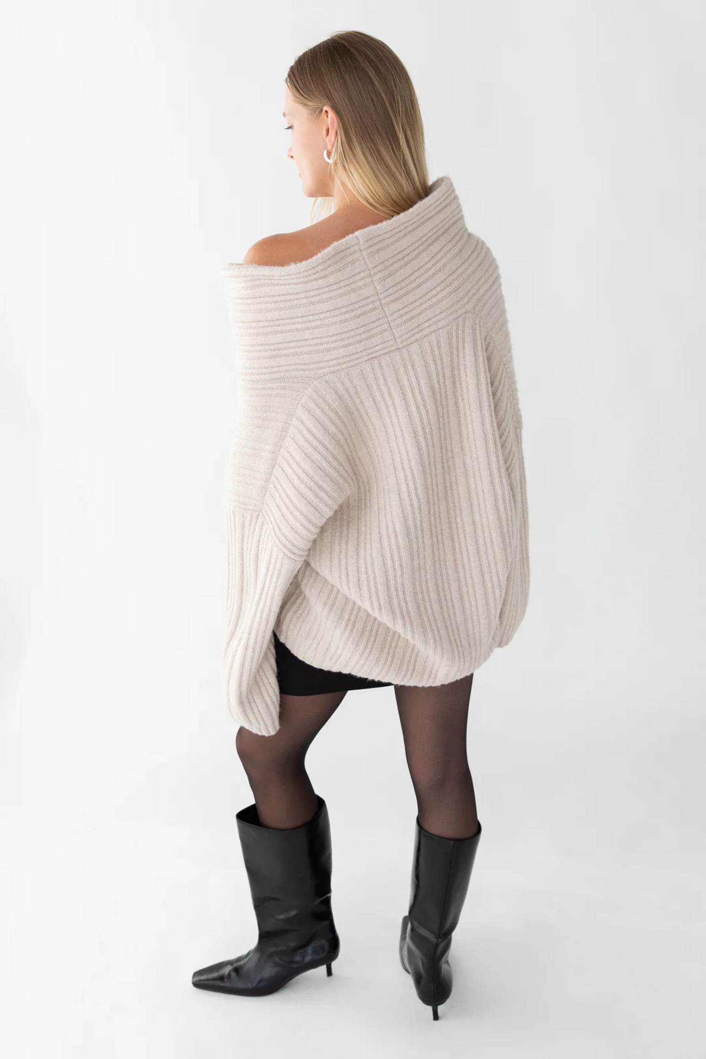 Noelle™ Off-Shoulder Strickpullover