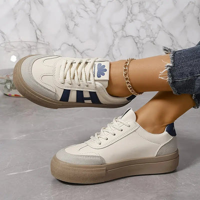 Greta - Leichte und komfortable Damen-Sneakers der Light Edition.