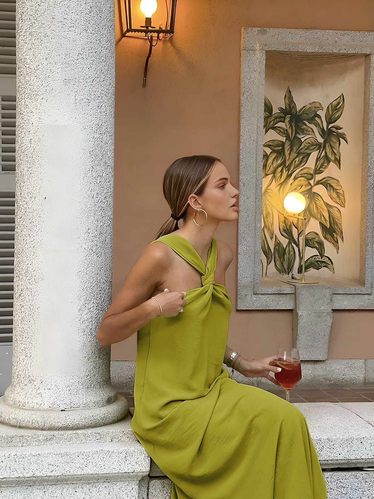 Franziska | Elegantes Halterneck-Maxikleid für stilvolle Auftritte