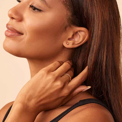 Haben eine Kugel Ohrstecker | Gold