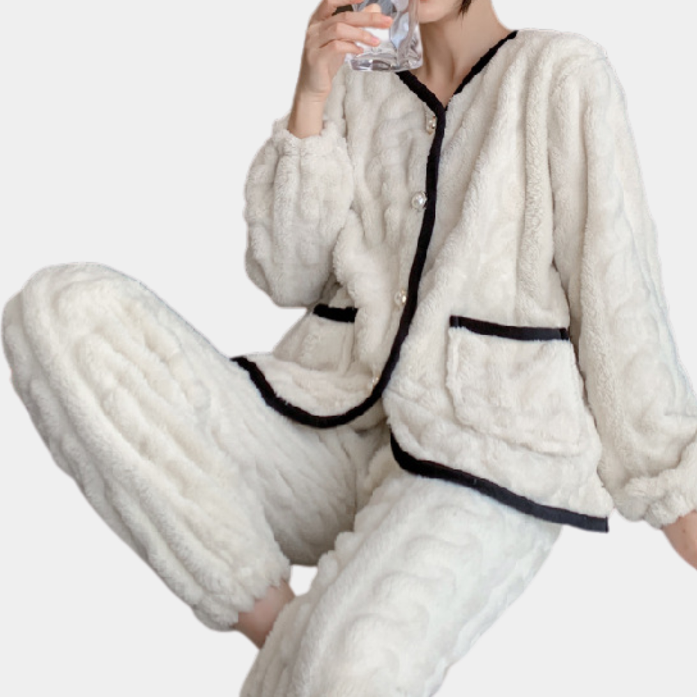 Entzückendes und bequemes zweiteiliges Damen-Outfit