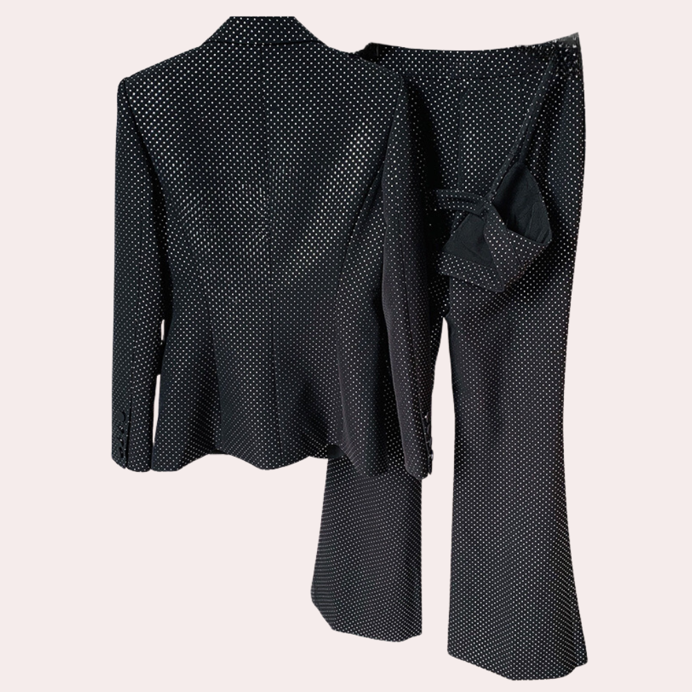 Stylisches 3-teiliges Damen-Outfit für jede Gelegenheit