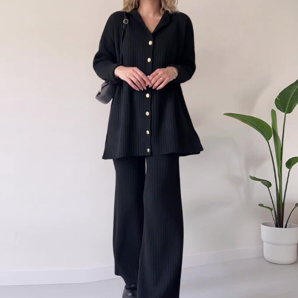 Elegantes und bequemes 2-teiliges Damen-Outfit