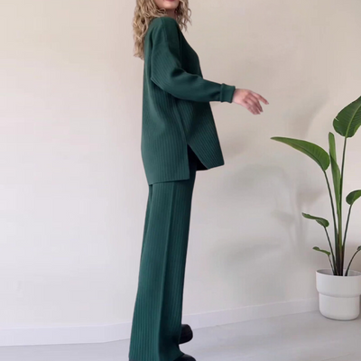 Elegantes und bequemes 2-teiliges Damen-Outfit