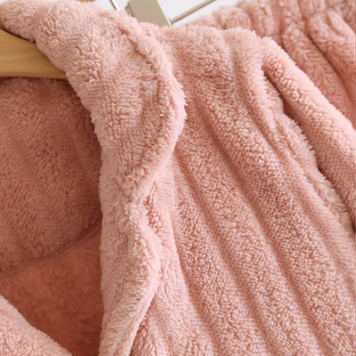 Donna - Elegantes Luxus-Winter-Pyjama-Set für Damen