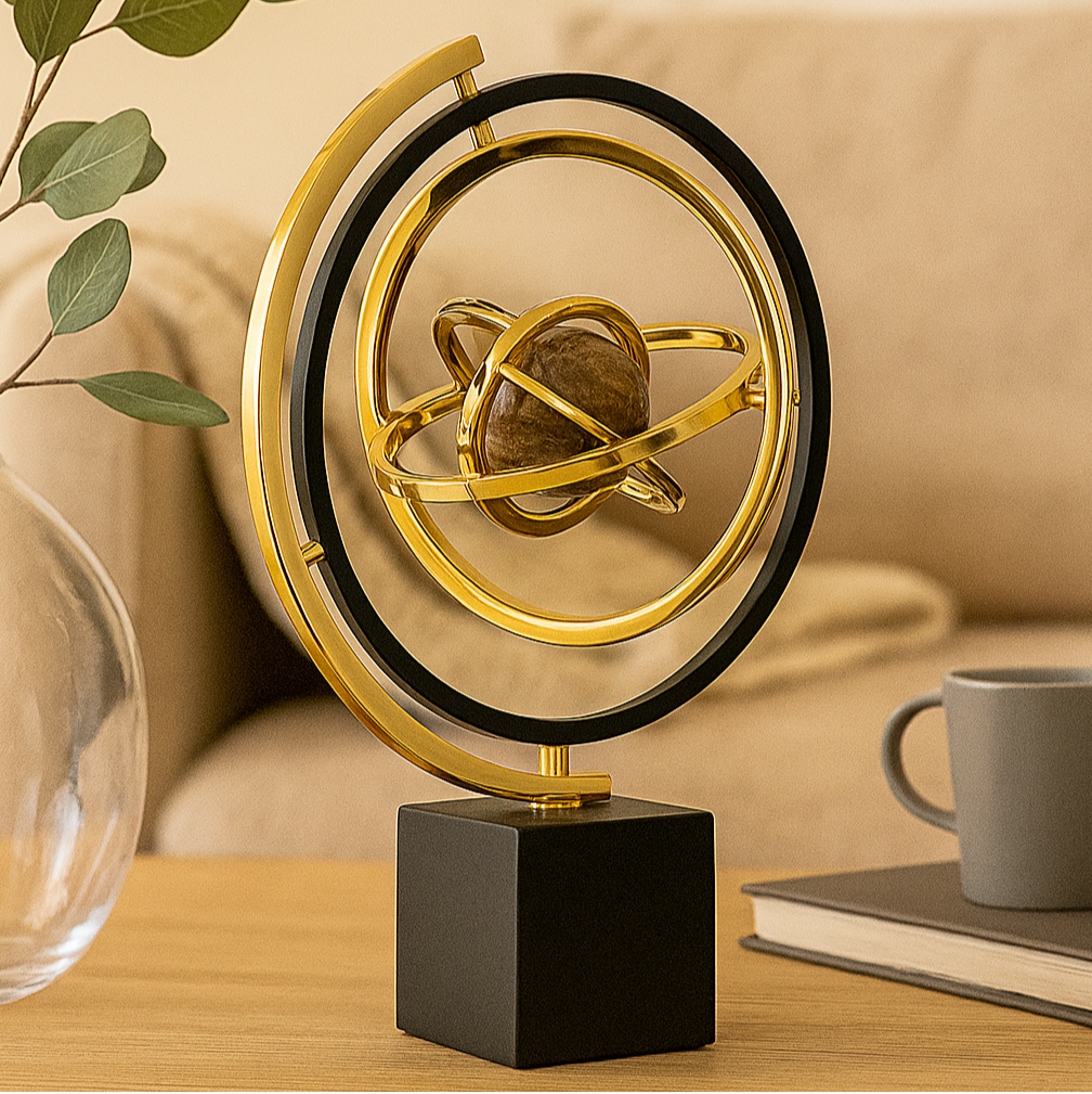 Aurevia – Handgefertigte Skulptur mit Marmorbasis für elegante Wohnraumgestaltung